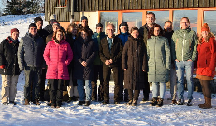 251123 Mitglieder2 klein crop